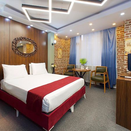 Galata By Boss Hotel Istanbul Exteriör bild