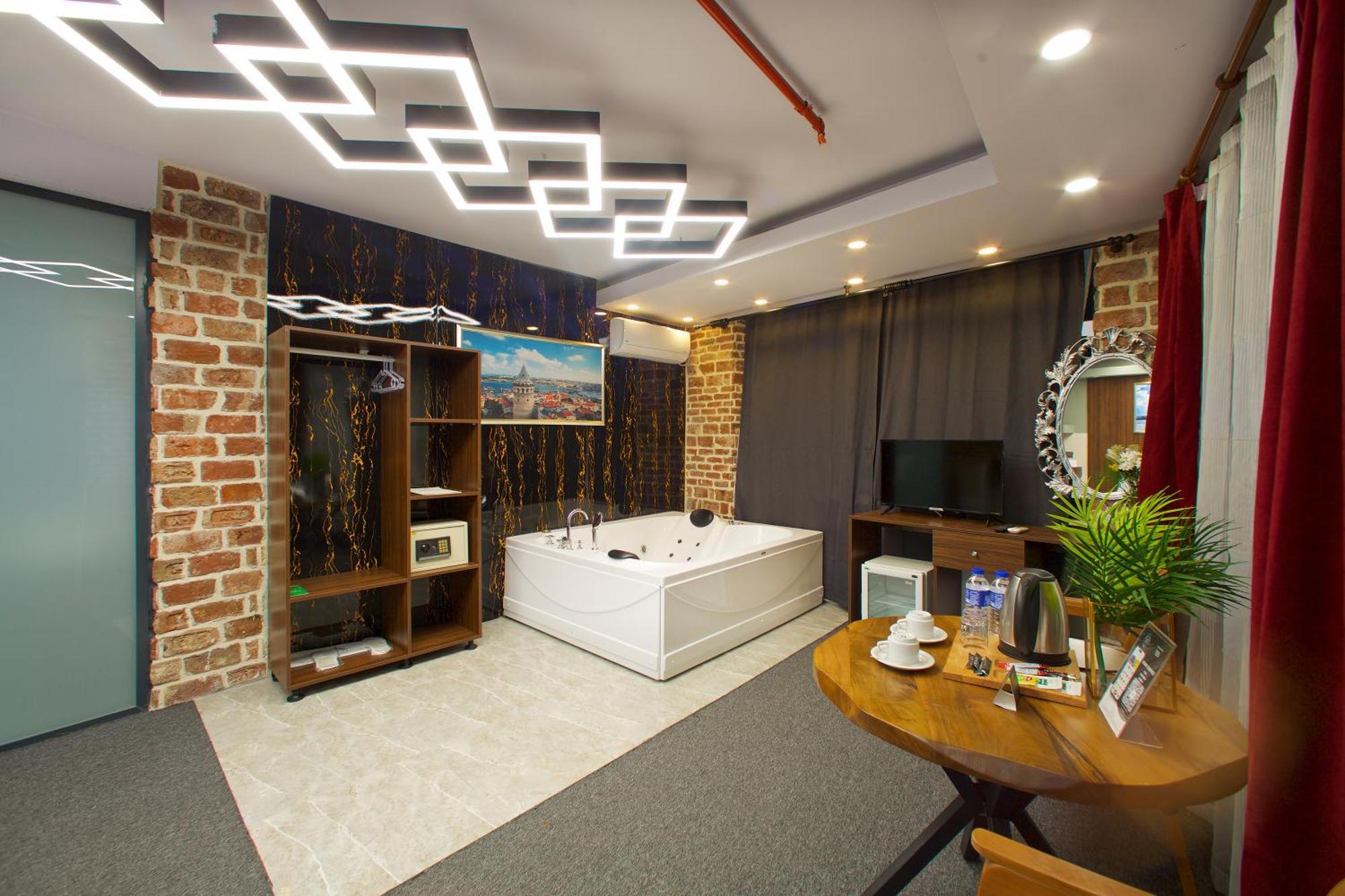 Galata By Boss Hotel Istanbul Exteriör bild