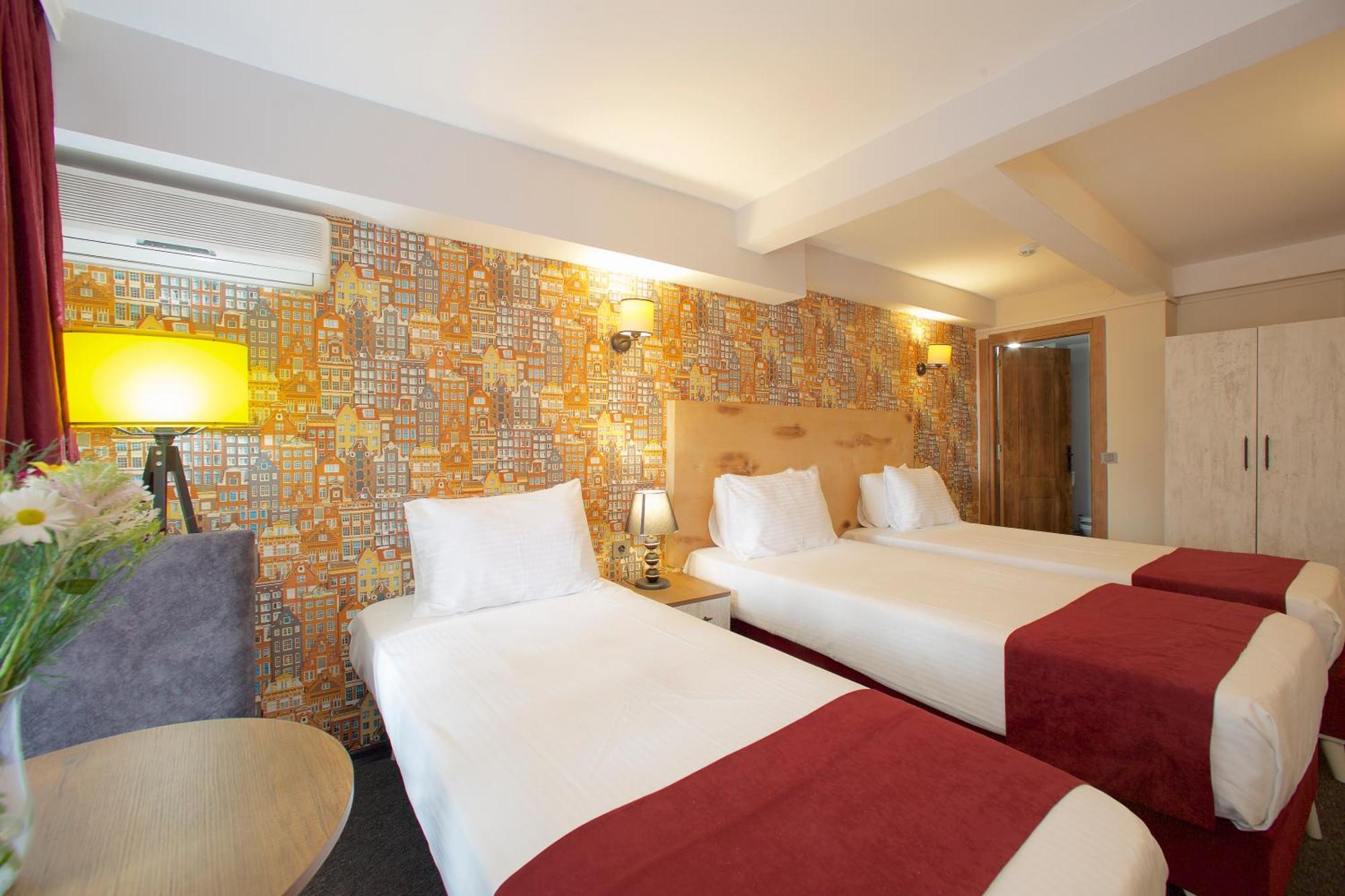 Galata By Boss Hotel Istanbul Exteriör bild